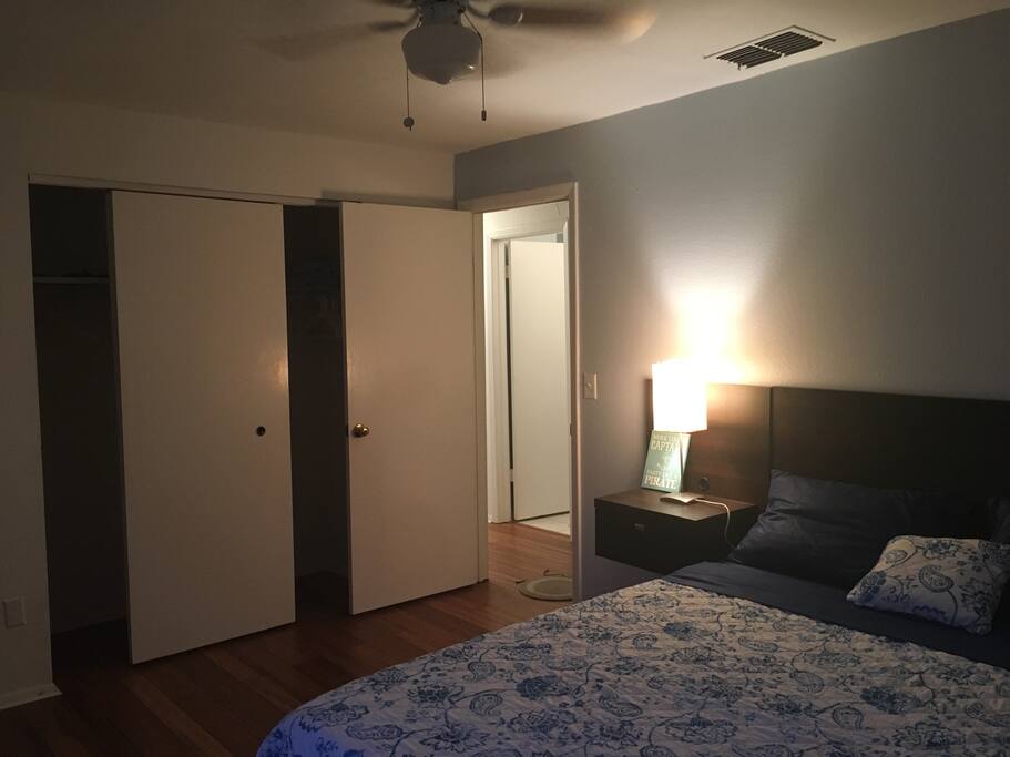 First bedroom - night time