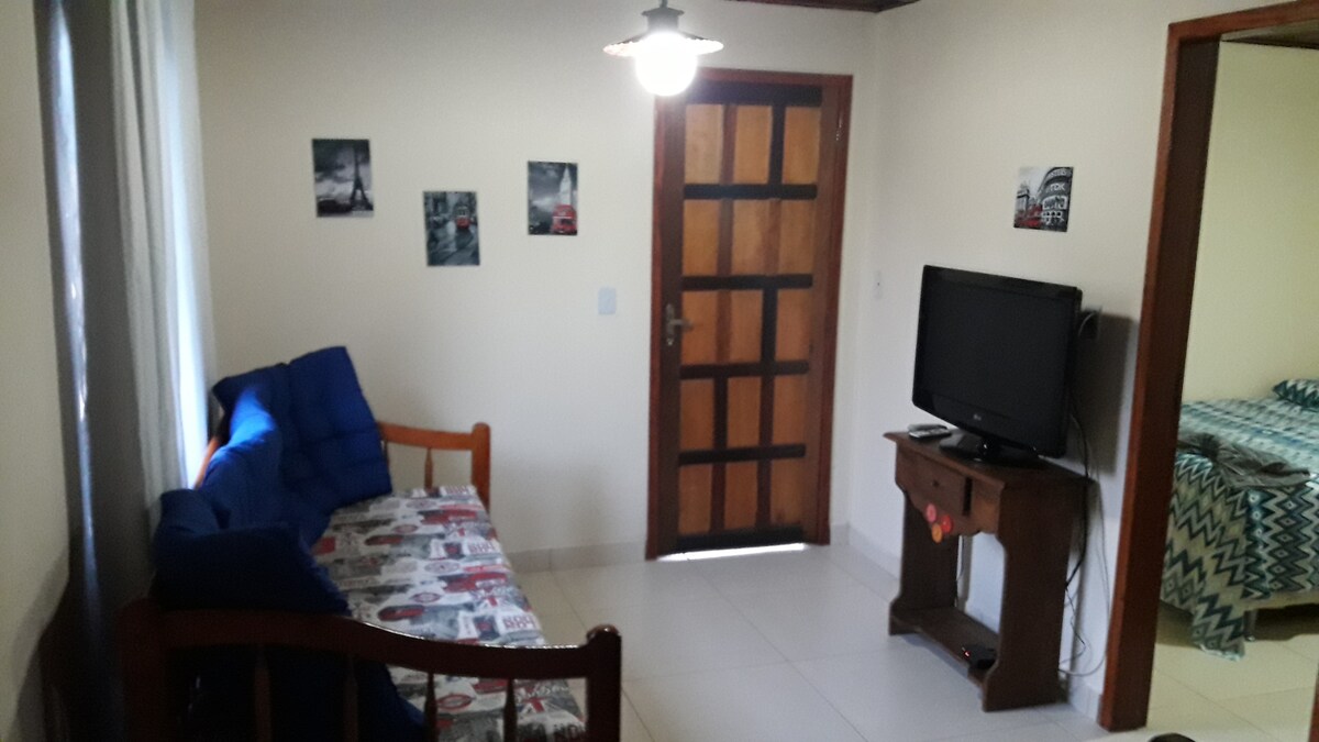 Guesthouse room with trundle bed for 2