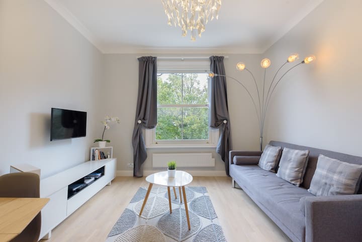 Stylish Apartment Near Olympia Exhibition Centre - Earls Court