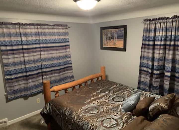 საძინებელი 1