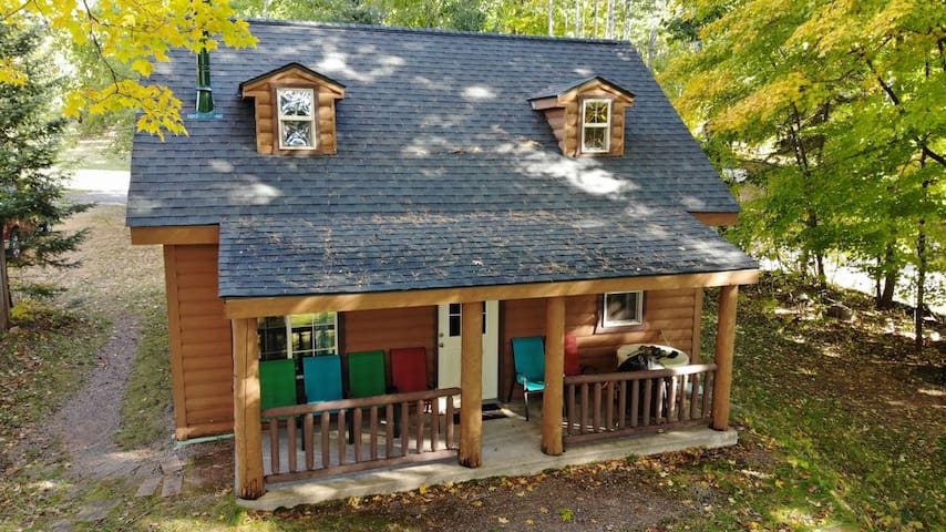 Airbnb Round Lake Vacation Rentals Places To Stay