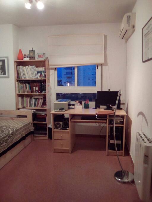 Habitación con bellas vistas calefacción y aire acondicionado