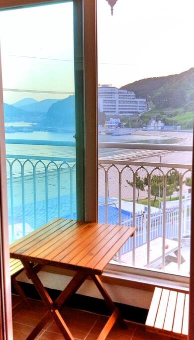 Sea-view balconies.