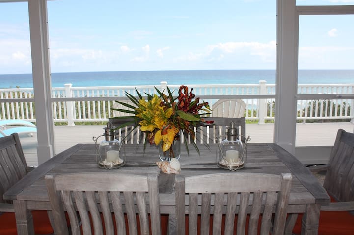 ISLAND DREAMS BEACH HOUSE!!!  OPTION OF 1BR or 2BR