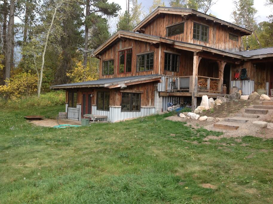 the house, room is lower level