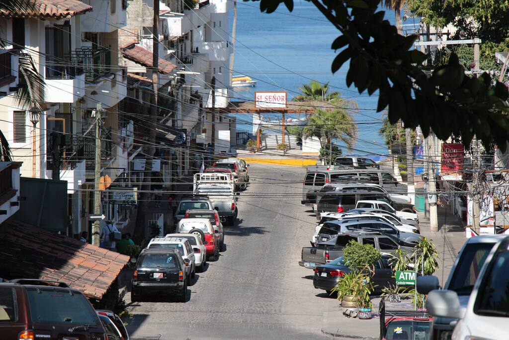 Short walk down from the condo to shops, restaurants and bars