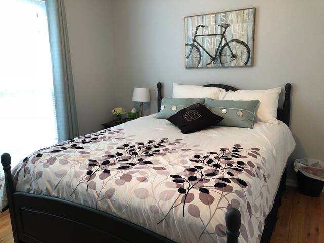 Cozy room #1 at Chez Anne