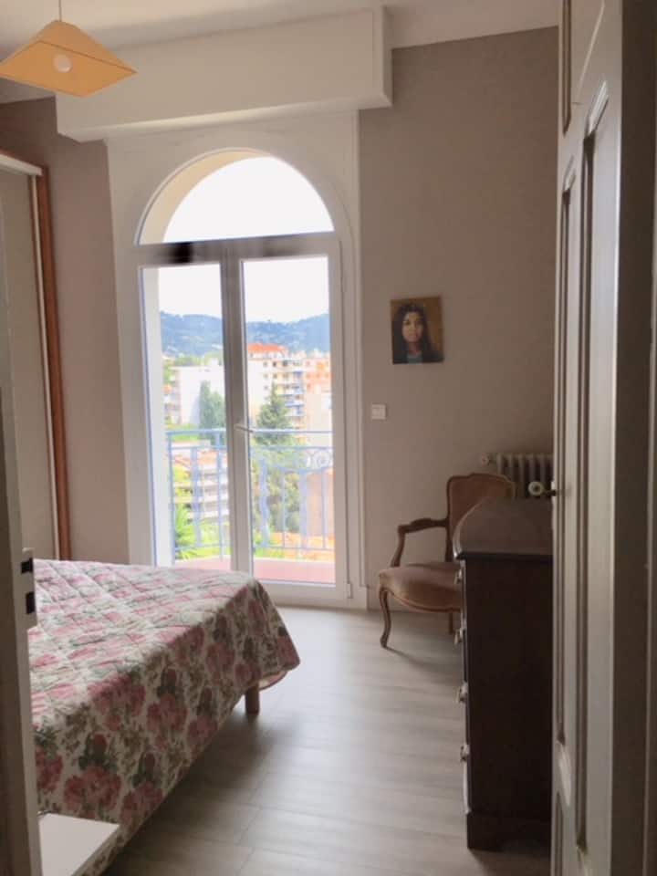 Spavaća soba 1