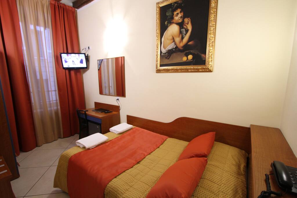CAMERA LETTO FRANCESE