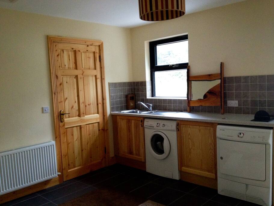 Utility with wet room