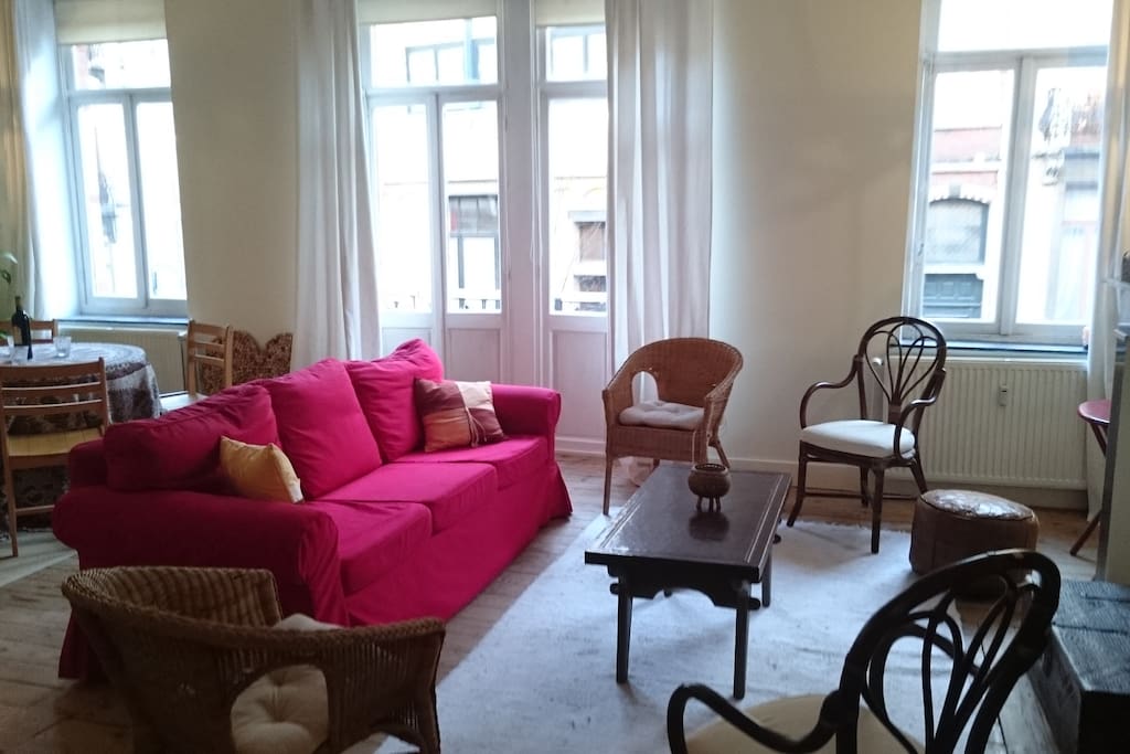 big living + dining room