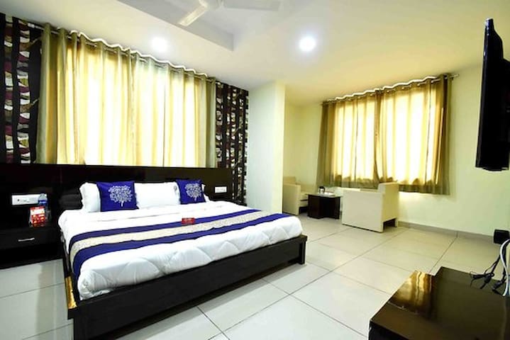 Stay like home in business hotel ,comfort stay