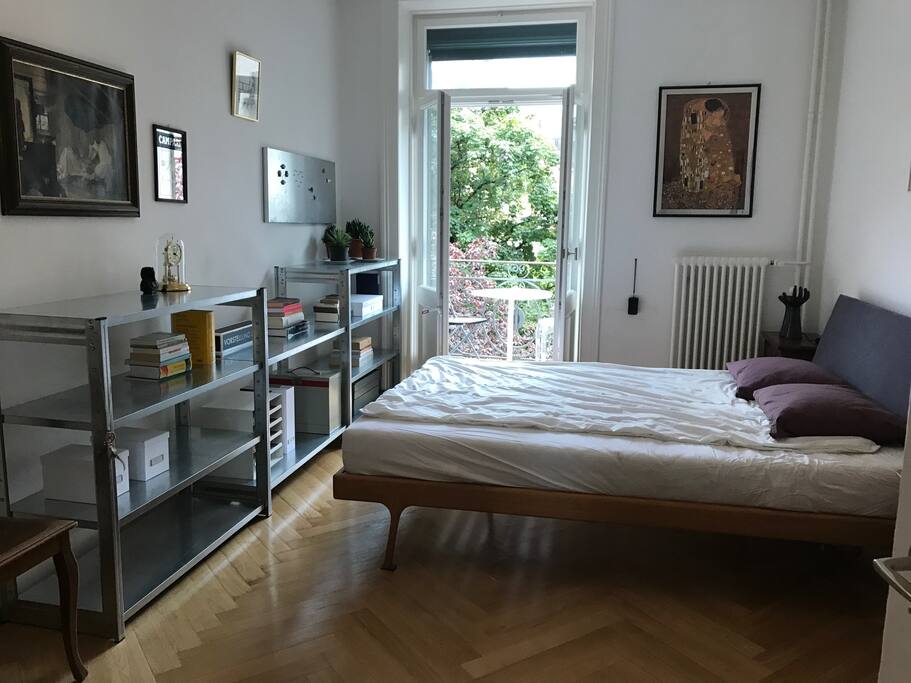 parquet flooring and enough space to put your luggage