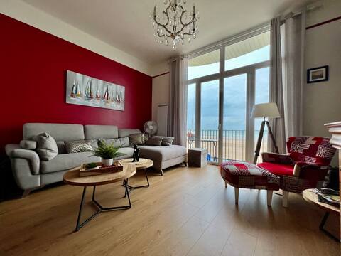 Top Airbnb: Beautiful apartment with balcony on the beach in Dunkerque