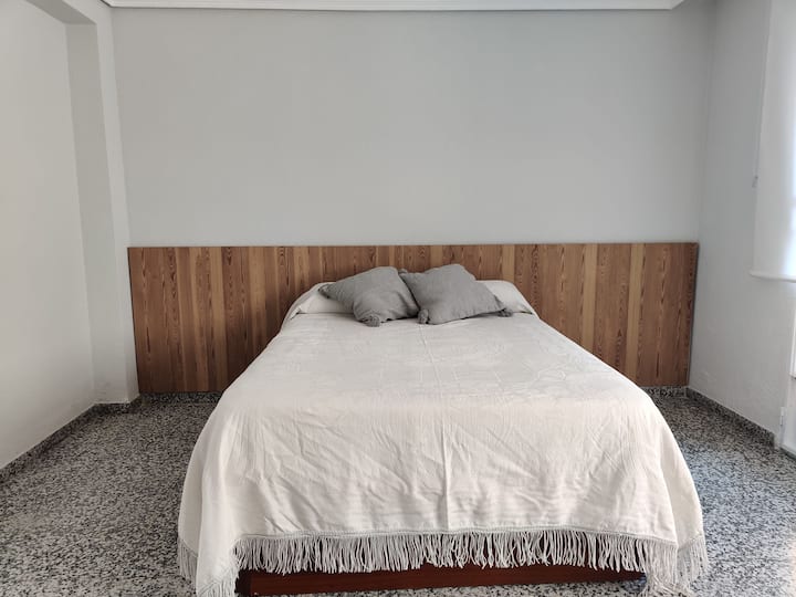 Habitación De Matrimonio - Torrent