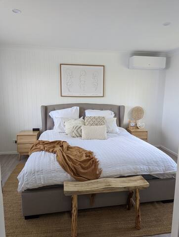 Family Home on the Northern Beaches of Sydney gallery image 4