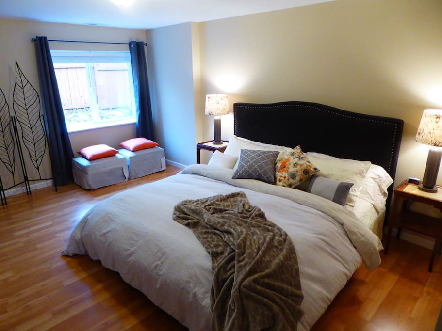 King size bed with luxury linens, alternative down comforter. Black out curtains depending on your light preference.