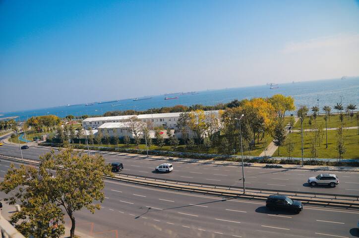 Sea-view apartment in Bakırköy-Istanbul gallery image 5