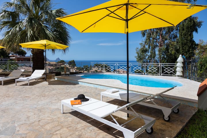 Villa Vista Mare E Piscina Privata Con Spaghettata Di Benvenuto - Trabia