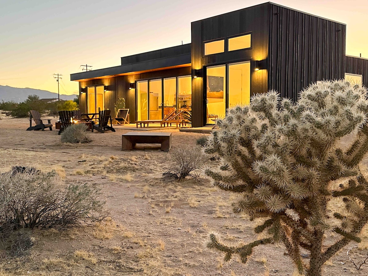 Lunawood House 2 King Bed 2 Bath Desert Views! - Houses for Rent