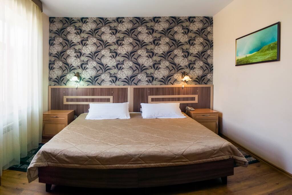 King size bed