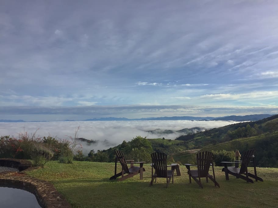acorde acima das nuvens / wake up above the clouds