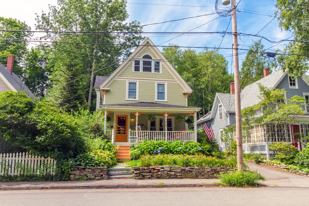 House is a classic with thoughtful updates. Easy stroll to town--2 blocks to shops & restaurants & harbor.
