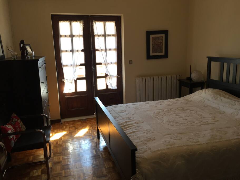 Suite 2