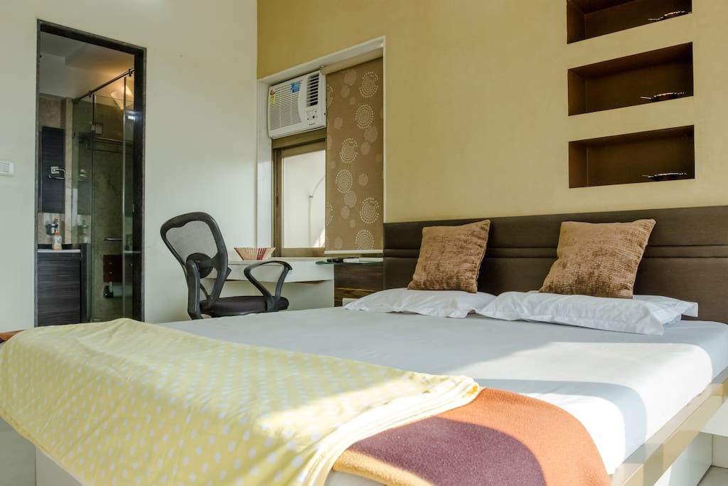SW Room with private bathroom