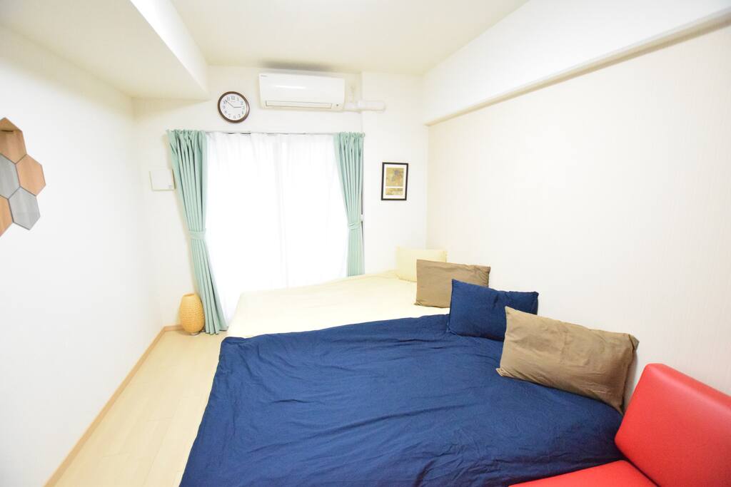 2 single size bed