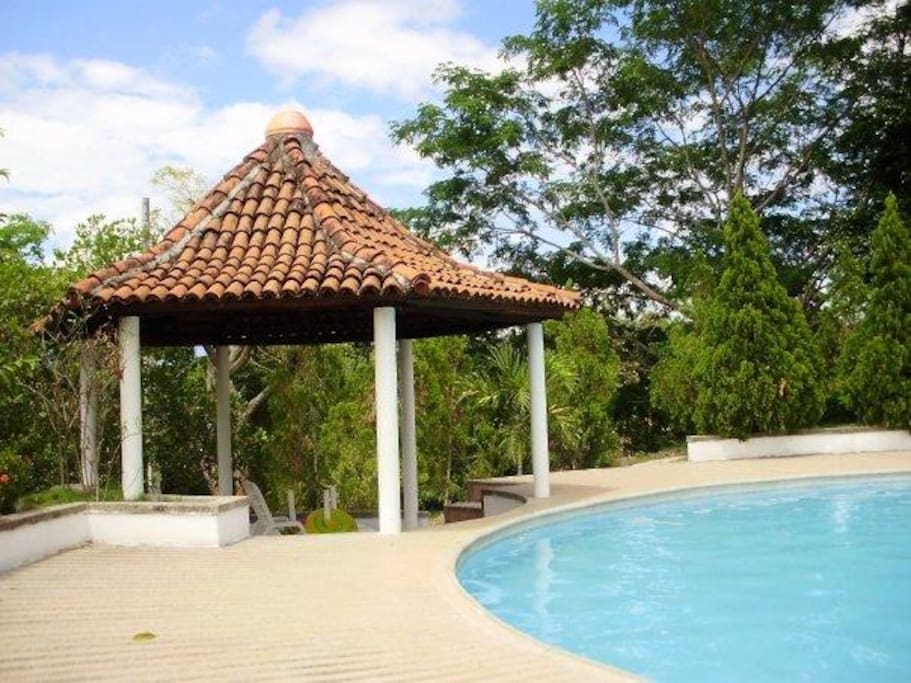 Kiosko de la piscina
