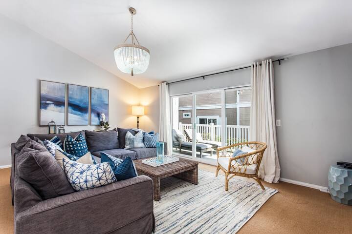 Feels like home. Ocean view. Walk/bike to beach gallery image 4