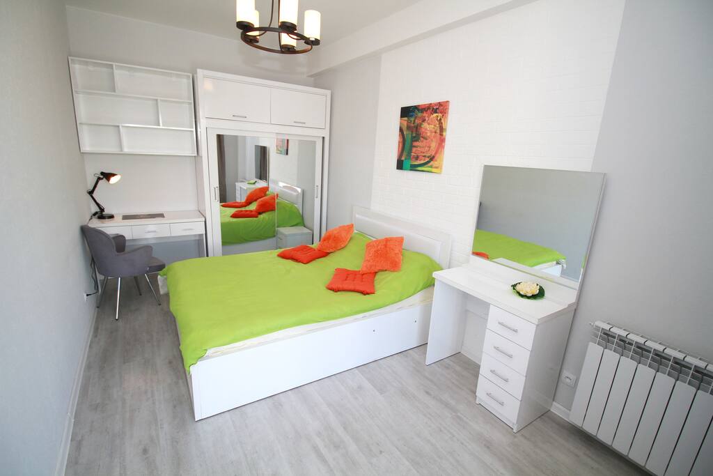 Bed room