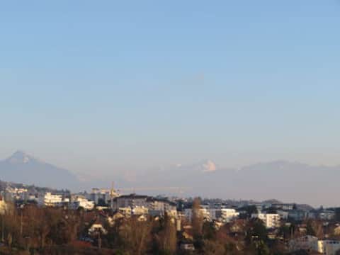 50m2 apartment, bright, panoramic view of the Alps
