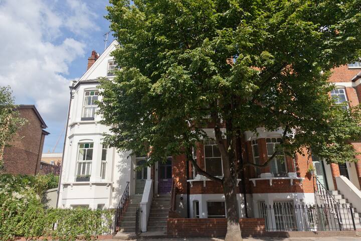 Lovely House Islington, Central Lon gallery image 5