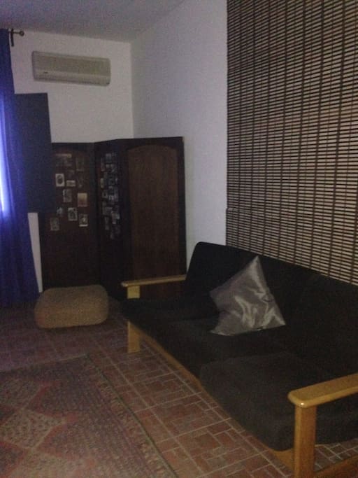 Divano nella stanza da letto