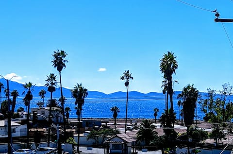 Oceanview Rooftop, Heat & A/C, gated community