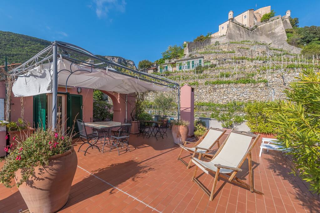 terrazza con vista castello