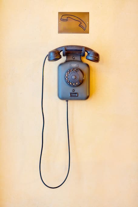 Old Siemens Telephone