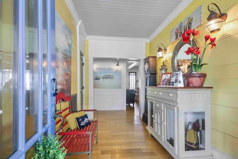 Successful Airbnb property: River House•Dock•King Beds•Nearby Savannah & Tybee in Wilmington Island