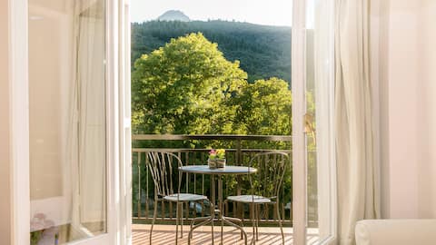 Casanova del Monjo, a unique experience