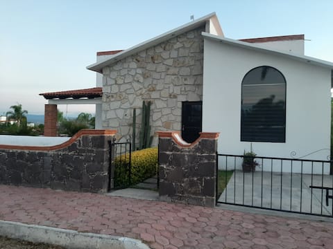 Ex Hacienda Yexthó cottage.