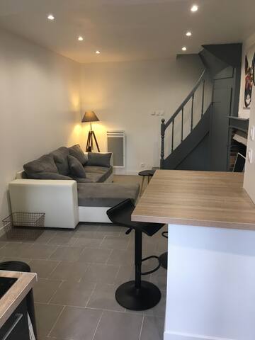 Petite maison rénovée  10 mn centre ville