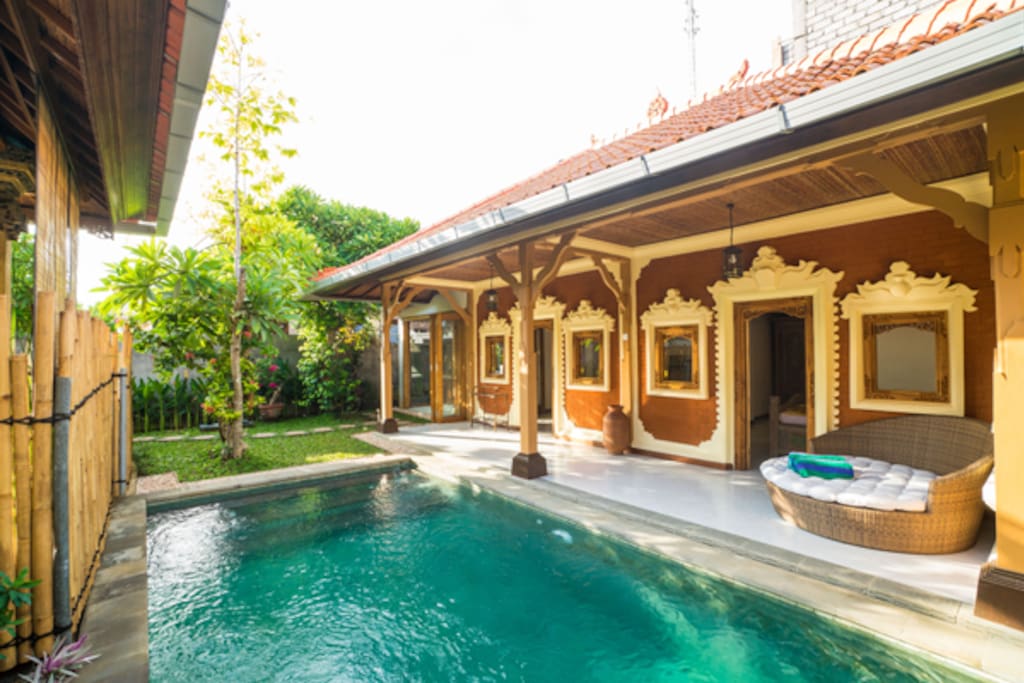 pool view