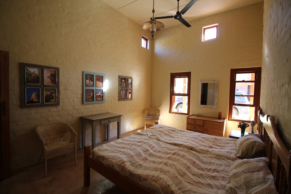 Porcupine room in the main house