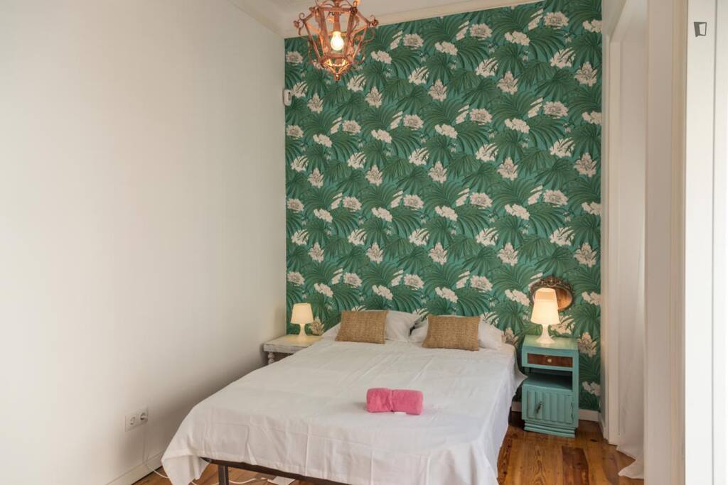 Private bedroom