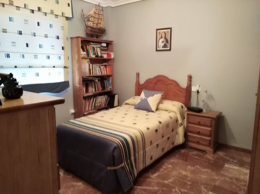Dormitorio 3: cama privada