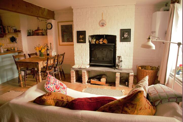 Tamar Valley Getaway on Rose Hill - Sleeps 6