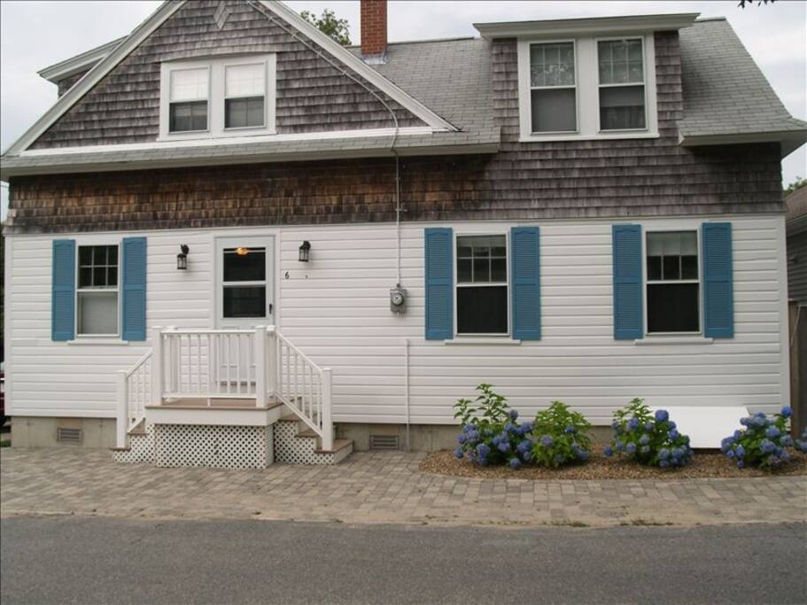 Onset Summer Cottage Houses for Rent in Wareham, Massachusetts