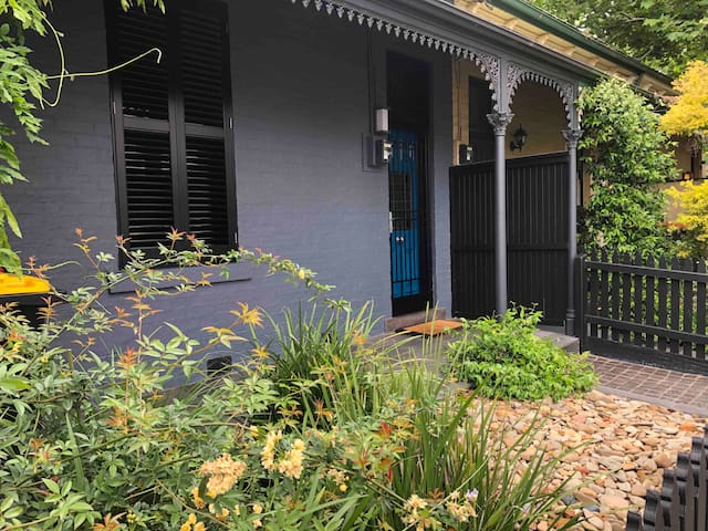 Prahran Terrace-Home2Home Executive Accommodation